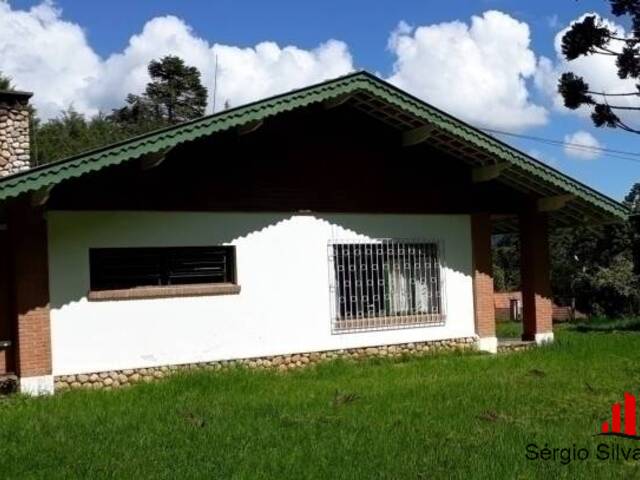 #9 - Casa para Venda em Campos do Jordão - SP