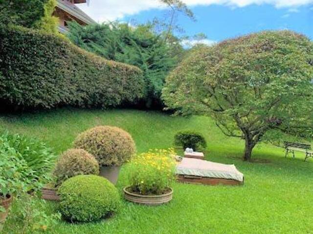 #148 - Casa para Venda em Campos do Jordão - SP