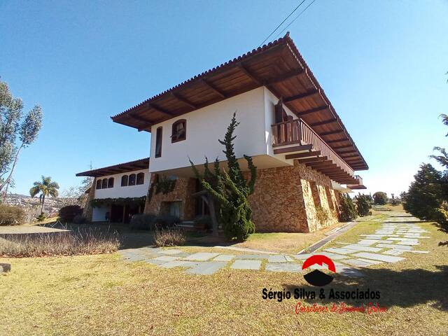 #130 - Casa para Venda em Campos do Jordão - SP